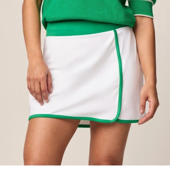 J. Crew Cloudstretch Wrap Mini Built In Shorts Tennis Skirt White Green XXL - Picture 1 of 4